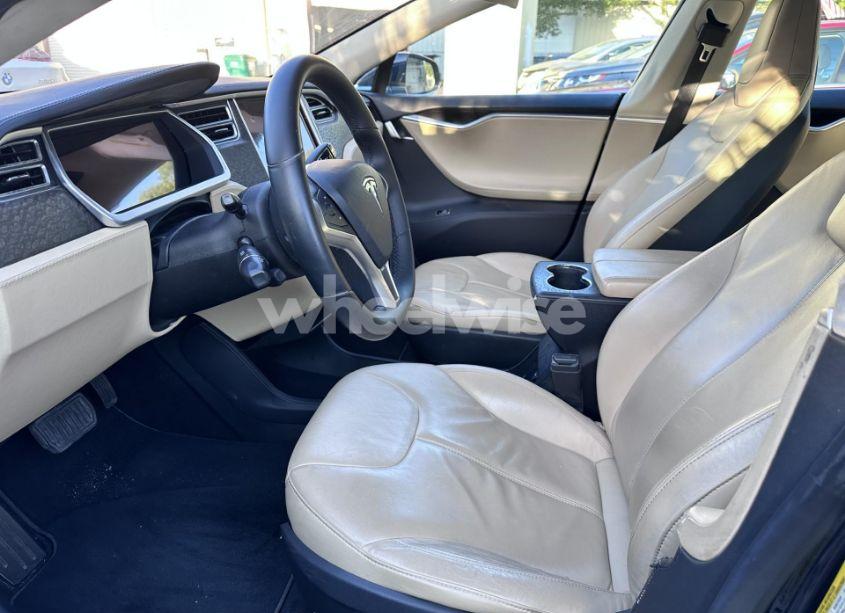 Photo 5 of 2013 Tesla Model S (VIN 5YJSA1DN8DFP17027)