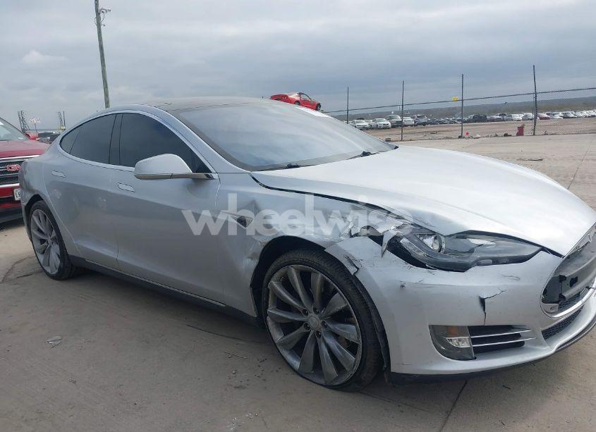 Photo 13 of 2013 Tesla Model S PERFORMANCE (VIN 5YJSA1DP2DFP17574)