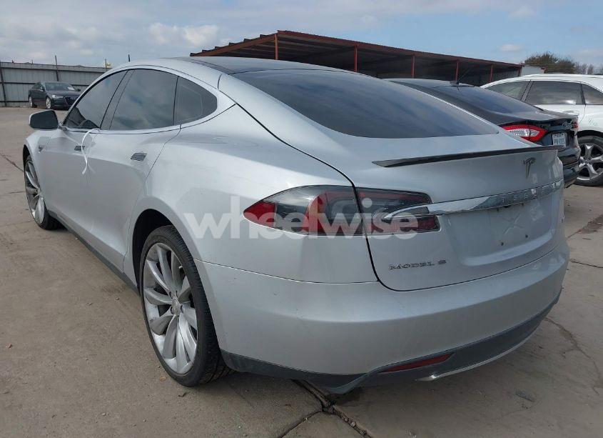 Photo 3 of 2013 Tesla Model S PERFORMANCE (VIN 5YJSA1DP2DFP17574)