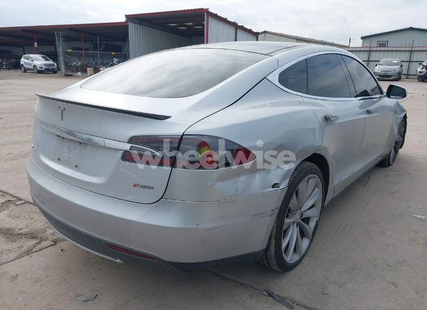 Photo 4 of 2013 Tesla Model S PERFORMANCE (VIN 5YJSA1DP2DFP17574)