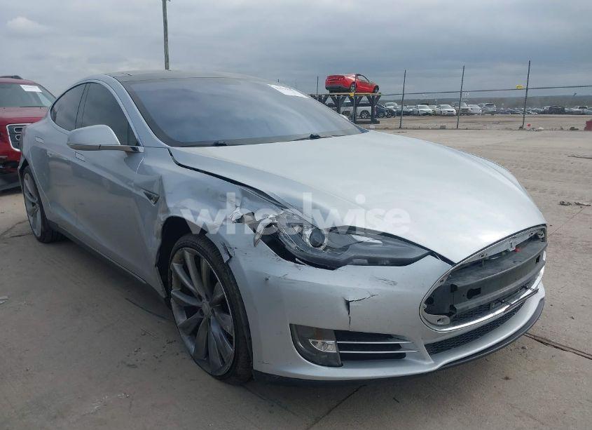 Photo 6 of 2013 Tesla Model S PERFORMANCE (VIN 5YJSA1DP2DFP17574)