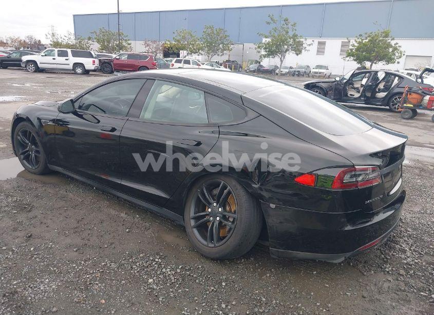 Photo 3 of 2013 Tesla Model S PERFORMANCE (VIN 5YJSA1DP2DFP20006)