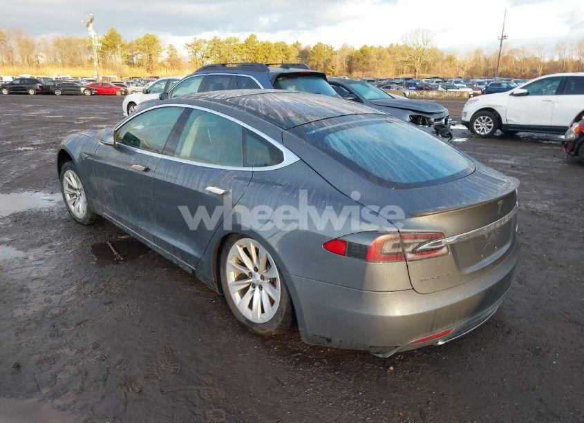 Photo 3 of 2013 Tesla Model S PERFORMANCE (VIN 5YJSA1DP3DFP08141)