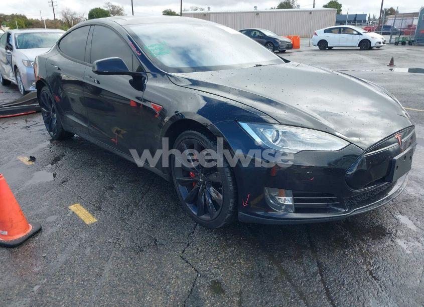 2013 Tesla Model S PERFORMANCE (VIN 5YJSA1DP7DFP07039) main photo