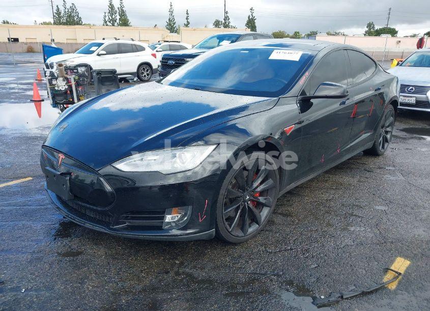 Photo 2 of 2013 Tesla Model S PERFORMANCE (VIN 5YJSA1DP7DFP07039)