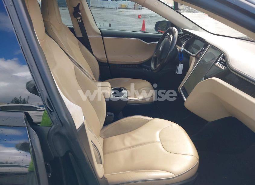 Photo 5 of 2013 Tesla Model S PERFORMANCE (VIN 5YJSA1DP7DFP07039)