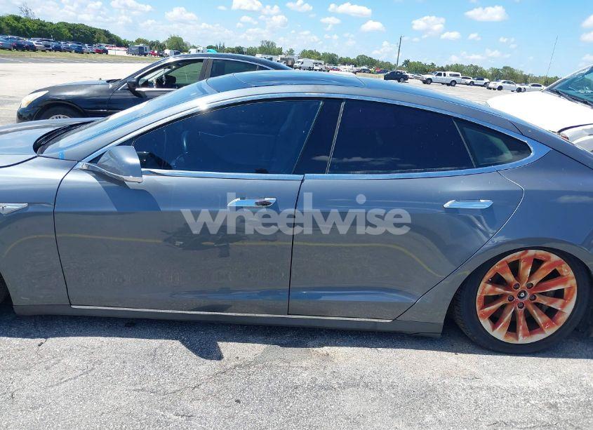 Photo 15 of 2013 Tesla Model S PERFORMANCE (VIN 5YJSA1DP9DFP06121)