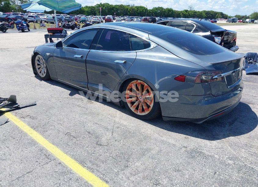 Photo 3 of 2013 Tesla Model S PERFORMANCE (VIN 5YJSA1DP9DFP06121)