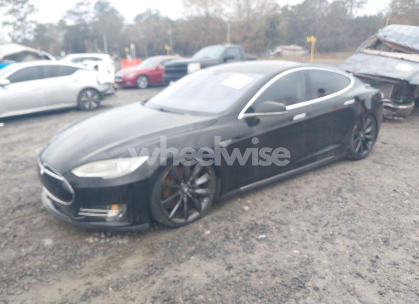 Photo 2 of 2013 Tesla Model S PERFORMANCE (VIN 5YJSA1DPXDFP10081)