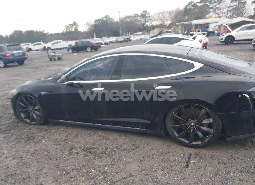 Photo 6 of 2013 Tesla Model S PERFORMANCE (VIN 5YJSA1DPXDFP10081)