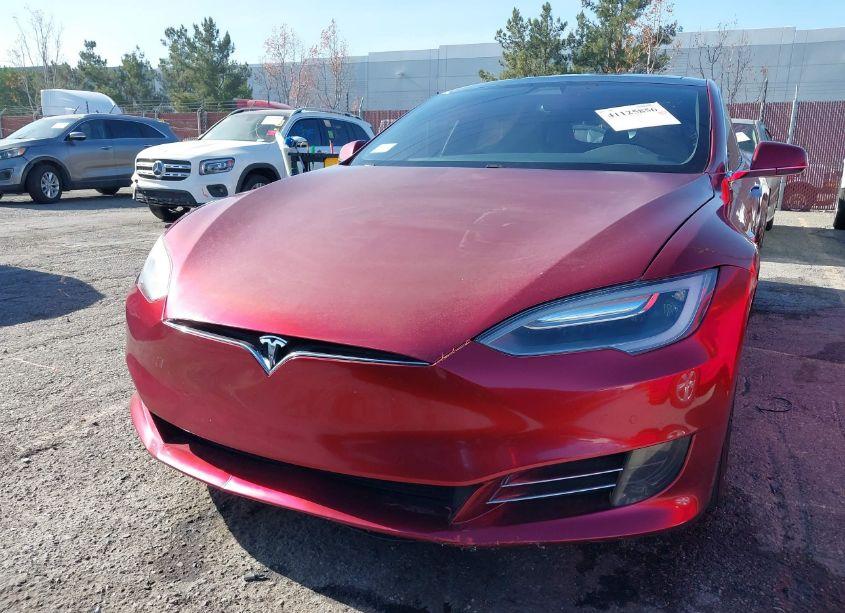Photo 6 of 2016 Tesla Model S 60/70/75/85 (VIN 5YJSA1E10GF170741)