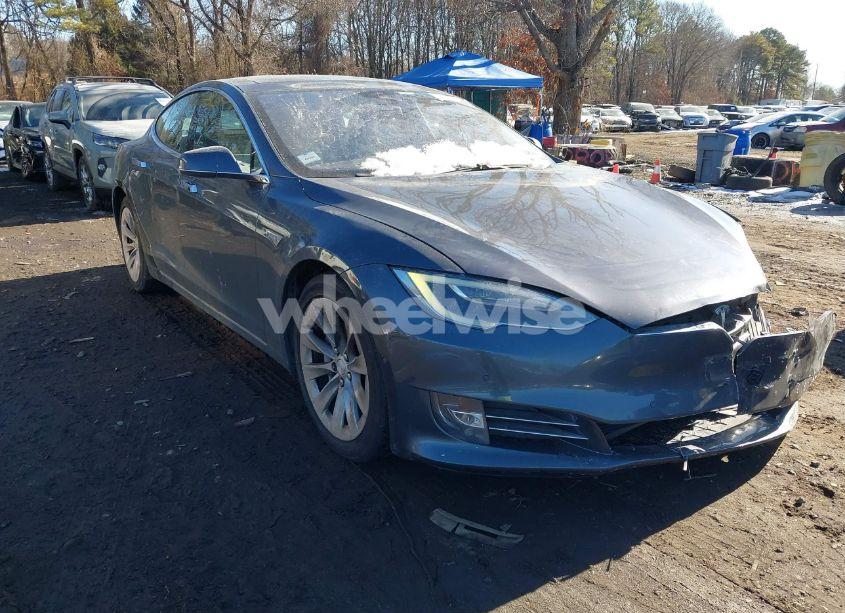 2016 Tesla Model S 60/70/75/85 (VIN 5YJSA1E12GF160955) main photo