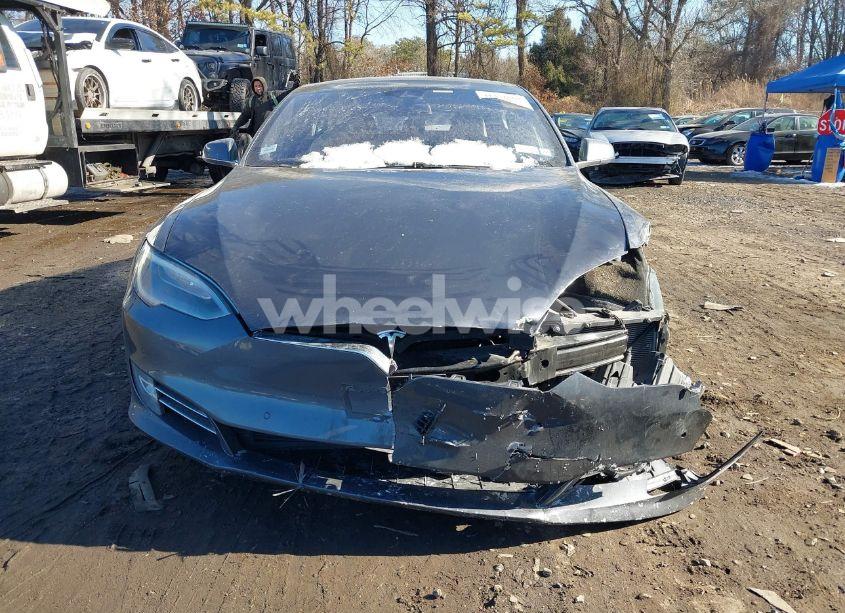 Photo 12 of 2016 Tesla Model S 60/70/75/85 (VIN 5YJSA1E12GF160955)