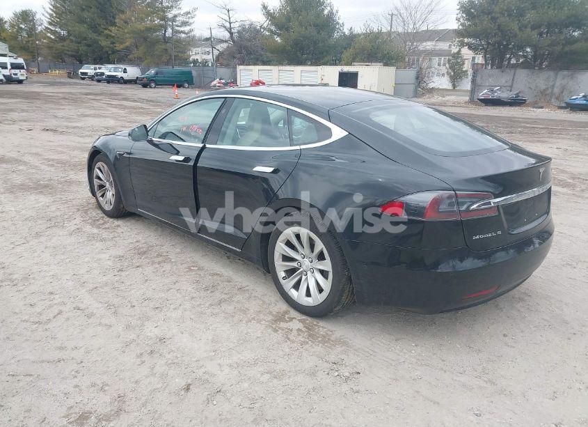 Photo 3 of 2017 Tesla Model S 60/75 (VIN 5YJSA1E12HF189972)