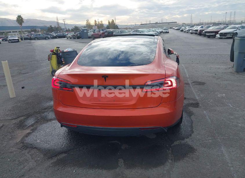 Photo 17 of 2015 Tesla Model S 60/70/85 (VIN 5YJSA1E13FF106126)