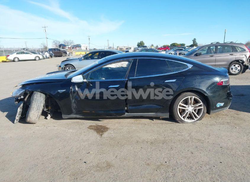 Photo 15 of 2015 Tesla Model S 60/70/85 (VIN 5YJSA1E15FF116303)
