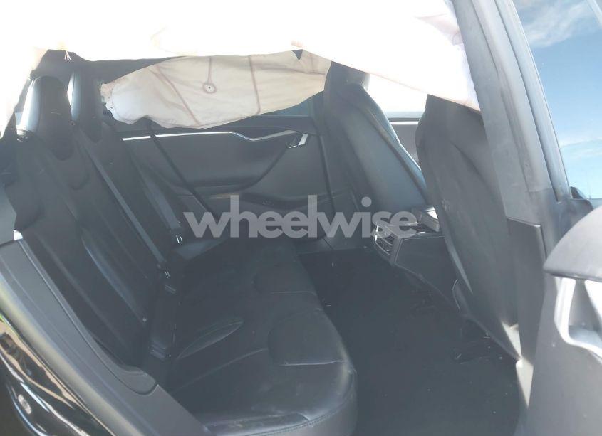 Photo 8 of 2015 Tesla Model S 60/70/85 (VIN 5YJSA1E15FF116303)
