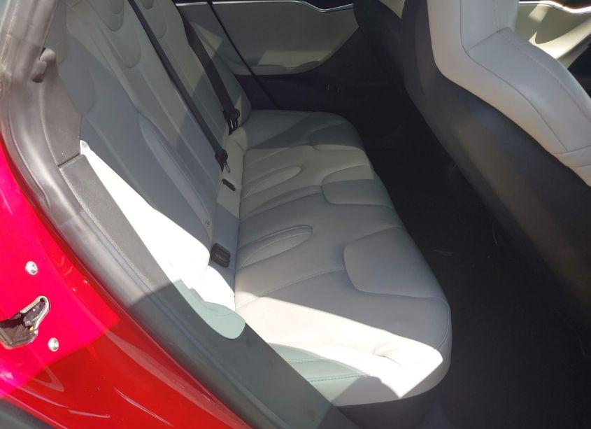 Photo 8 of 2016 Tesla Model S 60/70/75/85 (VIN 5YJSA1E15GF174834)