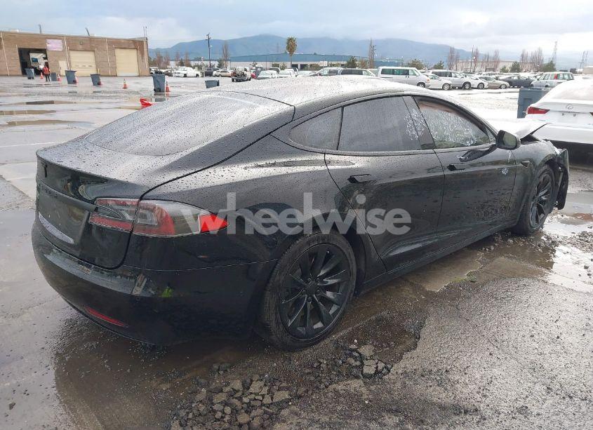 Photo 4 of 2017 Tesla Model S 60/75 (VIN 5YJSA1E15HF208658)