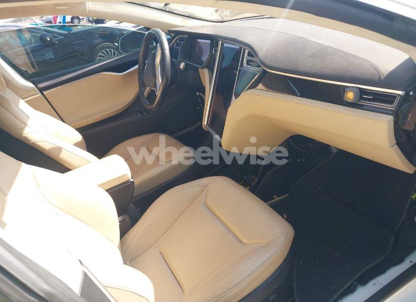 Photo 5 of 2016 Tesla Model S 60/70/75/85 (VIN 5YJSA1E16GF129997)