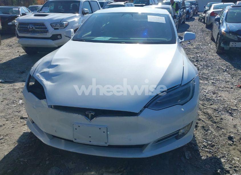 Photo 12 of 2016 Tesla Model S 60/70/75/85 (VIN 5YJSA1E16GF164264)