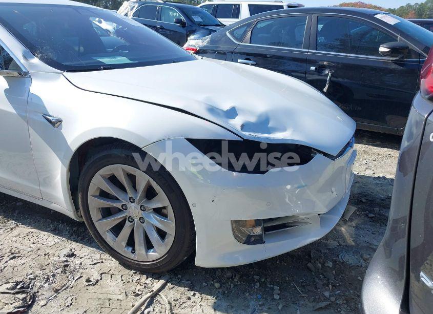 Photo 6 of 2016 Tesla Model S 60/70/75/85 (VIN 5YJSA1E16GF164264)