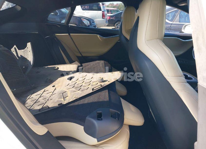 Photo 8 of 2016 Tesla Model S 60/70/75/85 (VIN 5YJSA1E16GF164264)