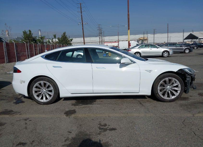 Photo 14 of 2016 Tesla Model S 60/70/75/85 (VIN 5YJSA1E18GF160538)