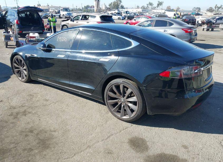 Photo 3 of 2016 Tesla Model S 60/70/75/85 (VIN 5YJSA1E19GF150844)