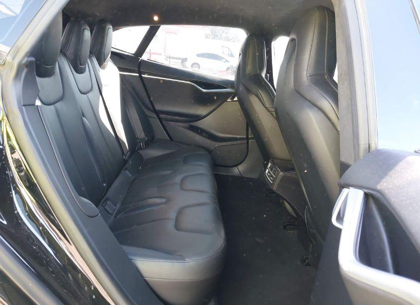 Photo 8 of 2016 Tesla Model S 60/70/75/85 (VIN 5YJSA1E19GF150844)