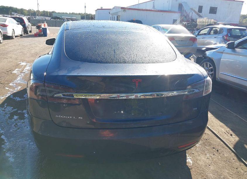 Photo 17 of 2016 Tesla Model S 60/70/75/85 (VIN 5YJSA1E1XGF152392)
