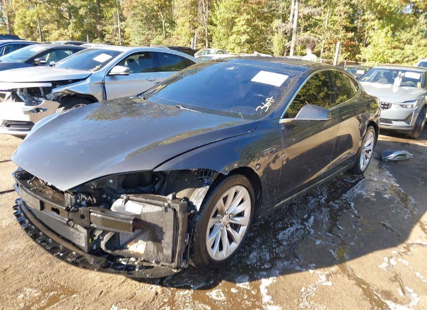 Photo 6 of 2016 Tesla Model S 60/70/75/85 (VIN 5YJSA1E1XGF152392)