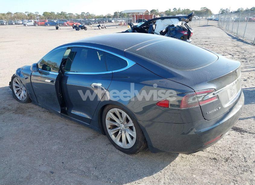 Photo 3 of 2017 Tesla Model S 100D/60D/75D/90D/P100D (VIN 5YJSA1E20HF200248)