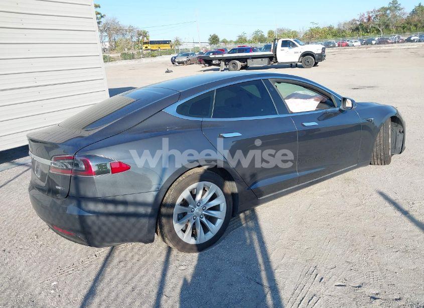 Photo 4 of 2017 Tesla Model S 100D/60D/75D/90D/P100D (VIN 5YJSA1E20HF200248)