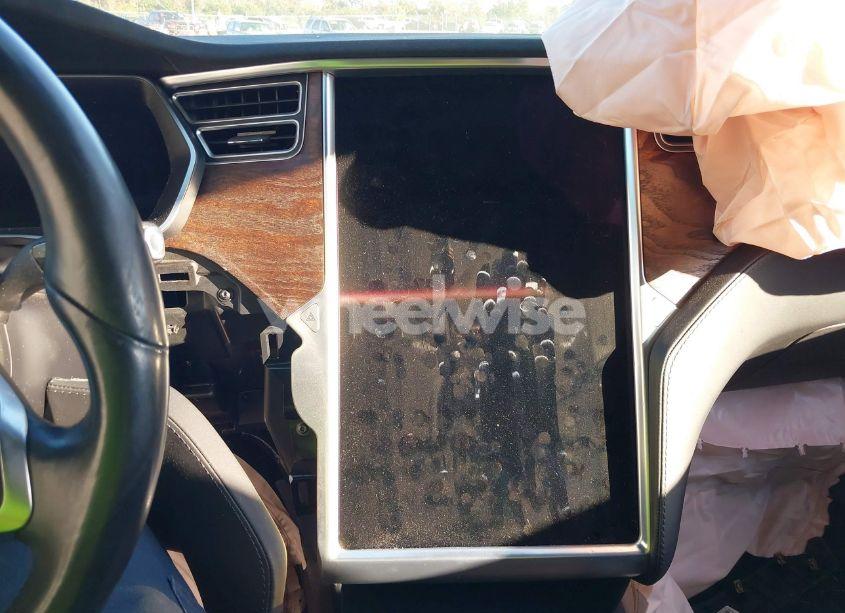 Photo 7 of 2017 Tesla Model S 100D/60D/75D/90D/P100D (VIN 5YJSA1E20HF200248)