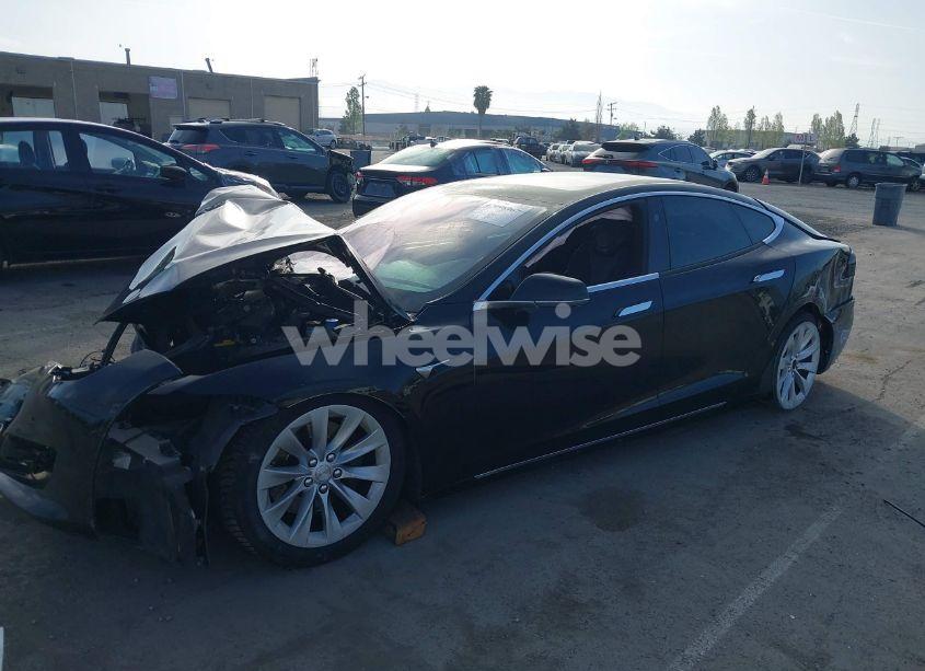 Photo 2 of 2018 Tesla Model S (VIN 5YJSA1E20JF257393)