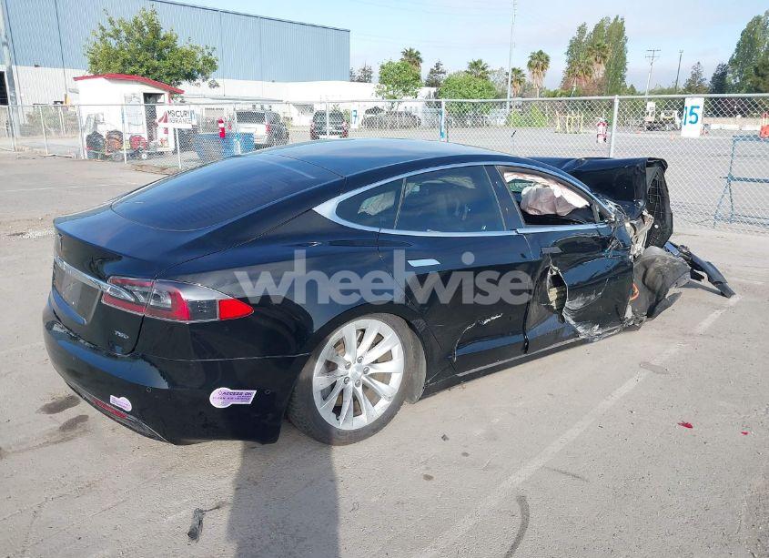 Photo 4 of 2018 Tesla Model S (VIN 5YJSA1E20JF257393)