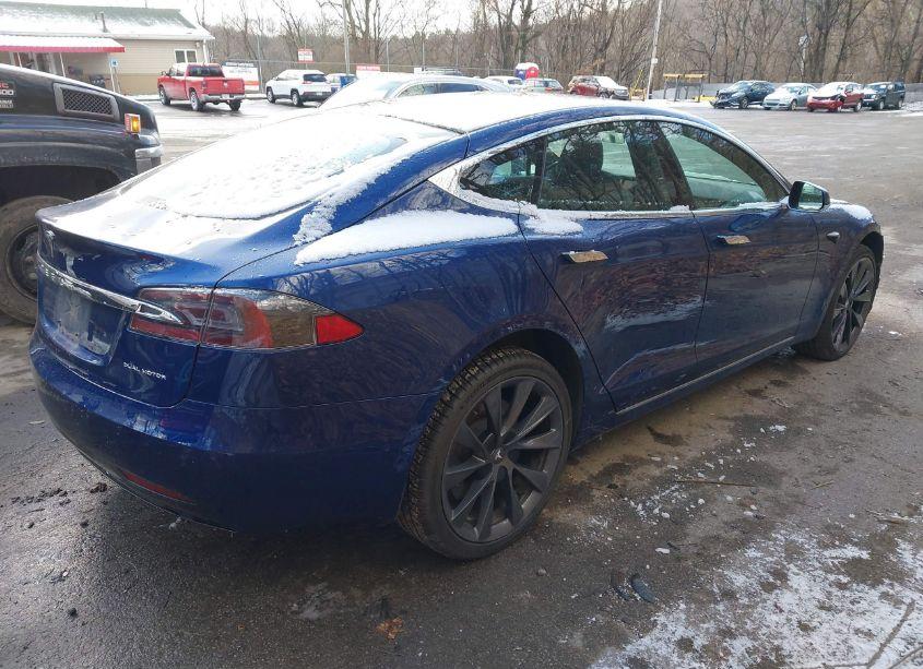 Photo 4 of 2020 Tesla Model S LONG RANGE DUAL MOTOR ALL-WHEEL DRIVE/LONG RANGE PLUS DUAL MOTOR ALL-WHEEL DRIVE (VIN 5YJSA1E20LF412429)