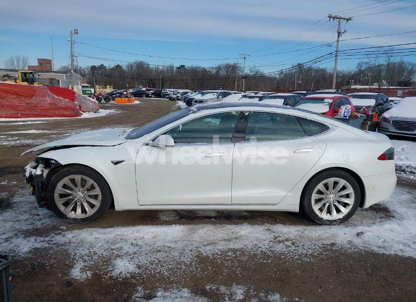 Photo 14 of 2017 Tesla Model S 100D/60D/75D/90D/P100D (VIN 5YJSA1E21HF202218)