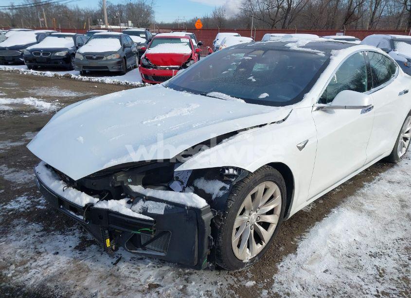 Photo 20 of 2017 Tesla Model S 100D/60D/75D/90D/P100D (VIN 5YJSA1E21HF202218)