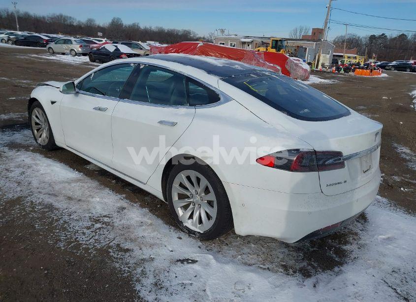 Photo 3 of 2017 Tesla Model S 100D/60D/75D/90D/P100D (VIN 5YJSA1E21HF202218)