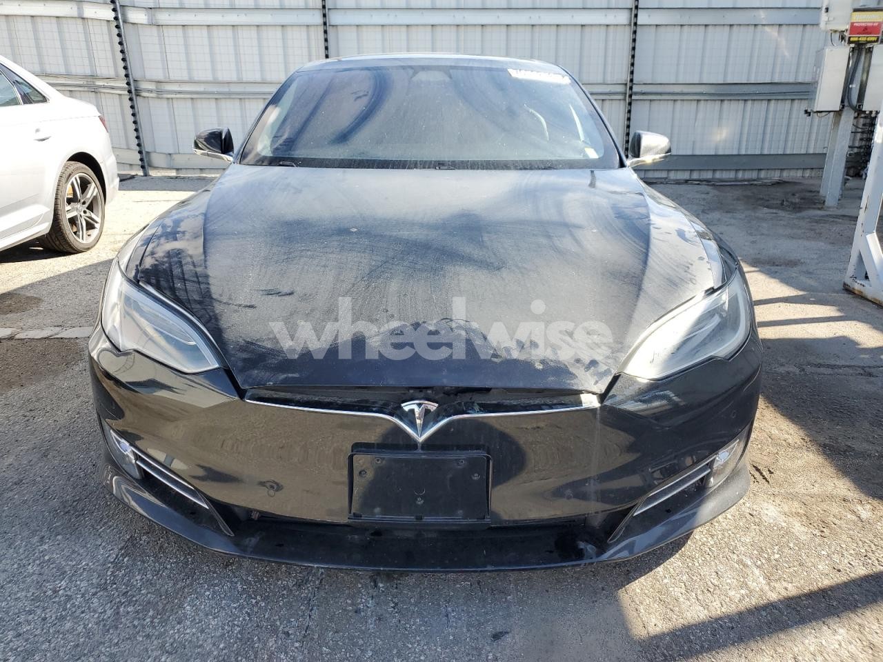 Photo 5 of 2018 TESLA MODEL S N/A (VIN 5YJSA1E21JF265325)