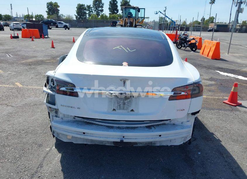 Photo 16 of 2015 Tesla Model S 70D/85D/P85D (VIN 5YJSA1E22FF114484)