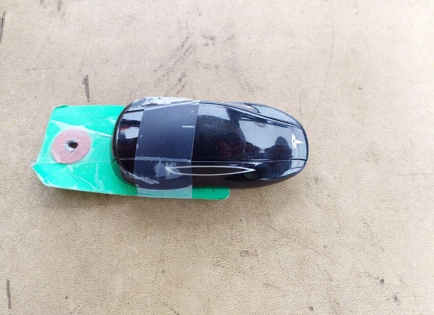 Photo 11 of 2016 Tesla Model S 60D/70D/75D/85D/90D (VIN 5YJSA1E22GF132842)