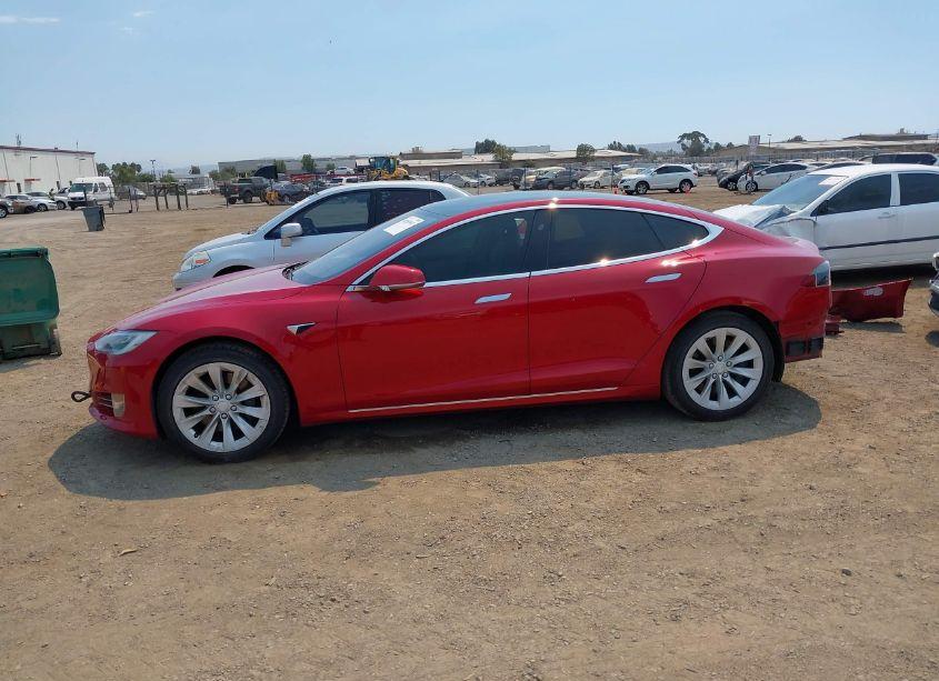 Photo 15 of 2018 Tesla Model S 100D/75D/P100D (VIN 5YJSA1E22JF244242)