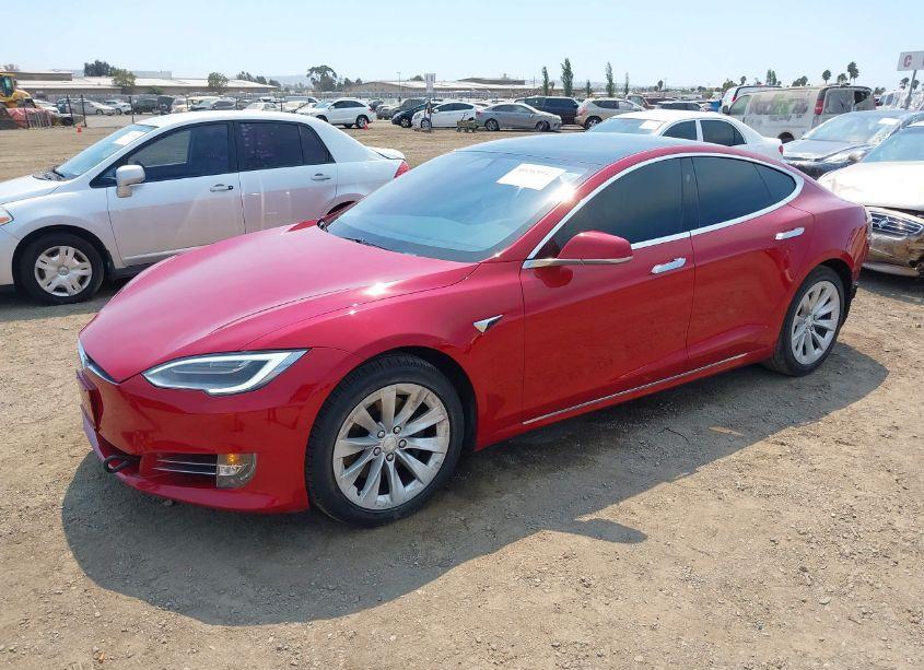 Photo 2 of 2018 Tesla Model S 100D/75D/P100D (VIN 5YJSA1E22JF244242)
