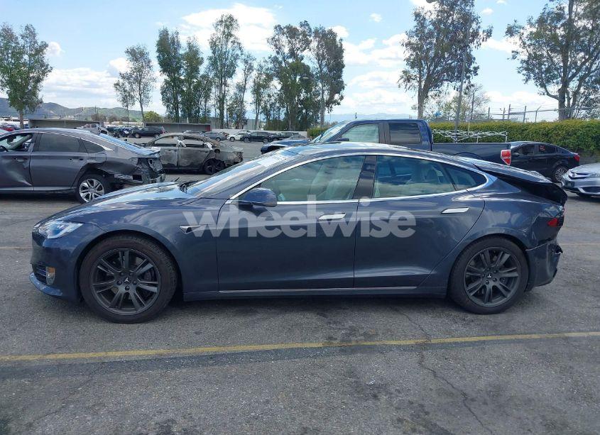 Photo 14 of 2018 Tesla Model S 100D/75D/P100D (VIN 5YJSA1E22JF250185)