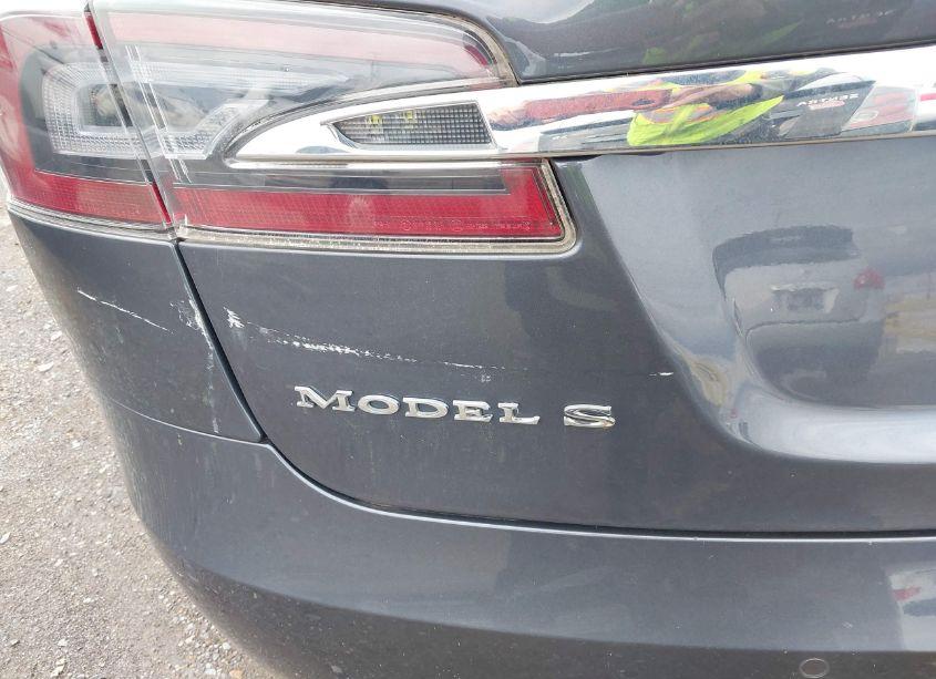 Photo 11 of 2019 Tesla Model S 100D/75D/LONG RANGE/STANDARD RANGE (VIN 5YJSA1E22KF302951)