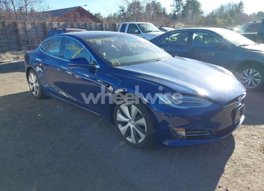 2020 Tesla Model S LONG RANGE DUAL MOTOR ALL-WHEEL DRIVE/LONG RANGE PLUS DUAL MOTOR ALL-WHEEL DRIVE (VIN 5YJSA1E22LF411900) main photo