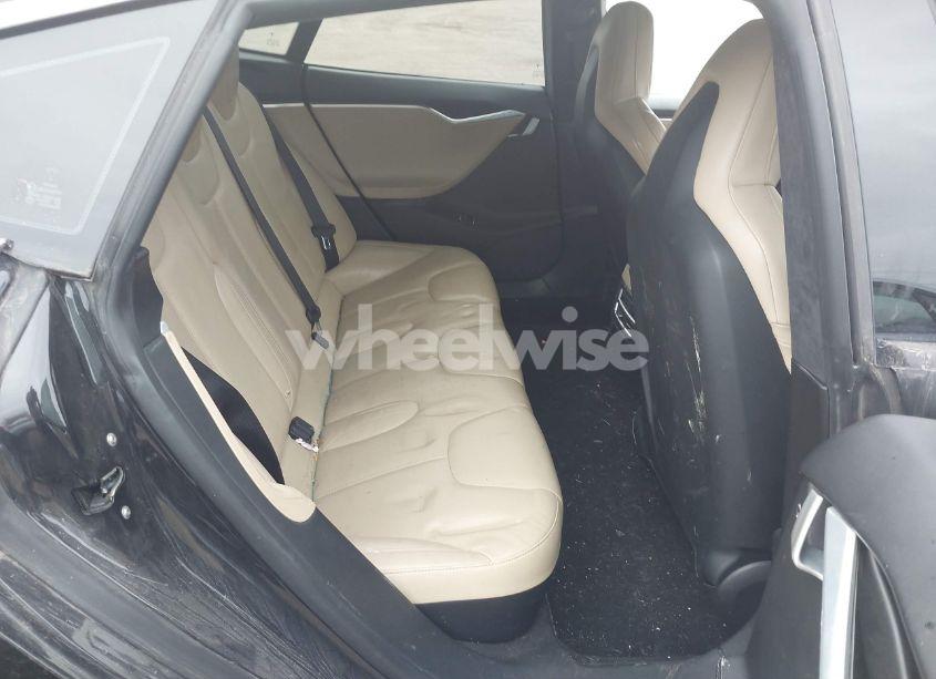 Photo 8 of 2015 Tesla Model S 70D/85D/P85D (VIN 5YJSA1E23FF118463)
